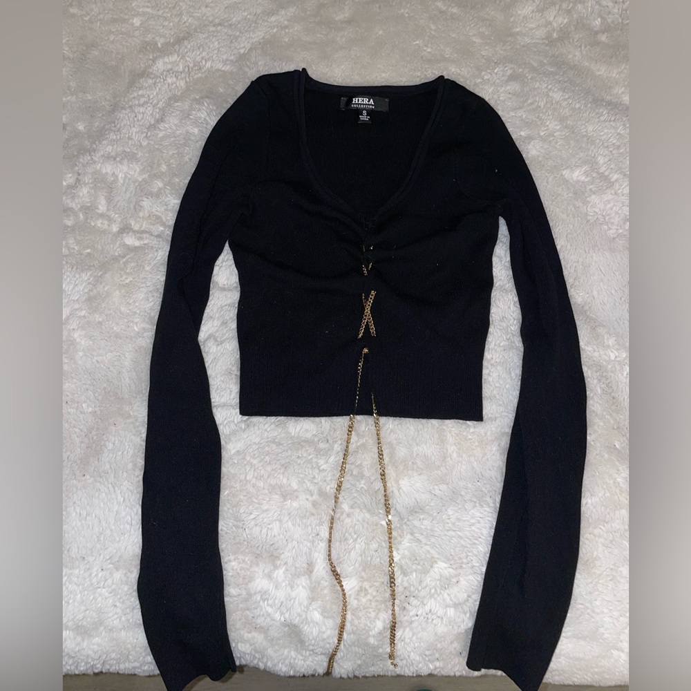 Black longsleeve crop top with gold chain
